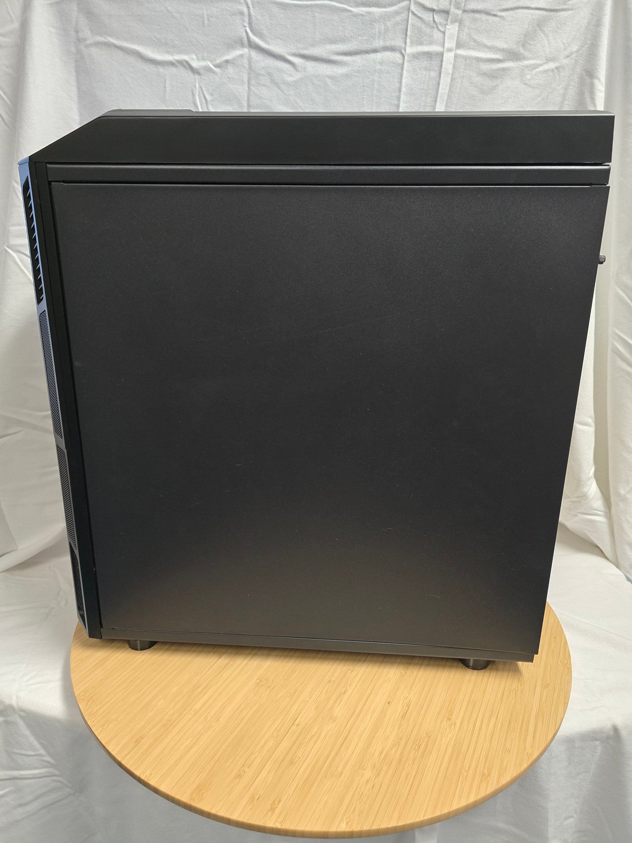 Rosewill Thor V2 - S&D