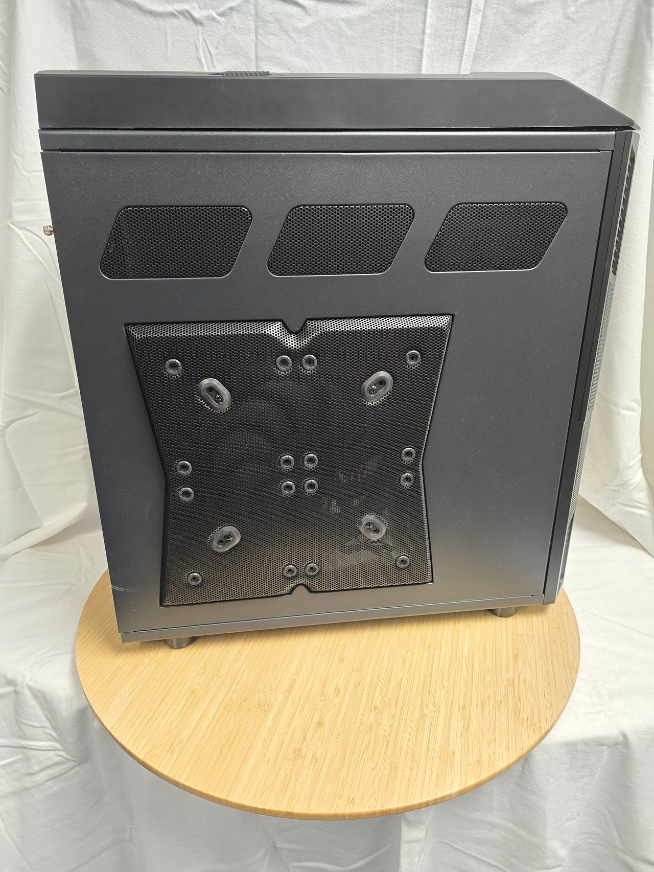 Rosewill Thor V2 - S&D