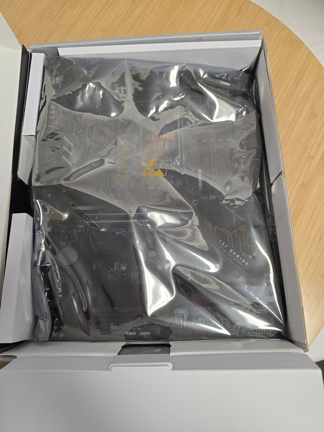Asus TUF Gaming Z690-Plus WiFi D4 Motherboard - Open Box